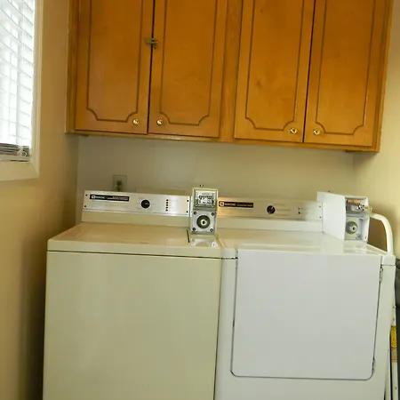 Fairfax Motel-2