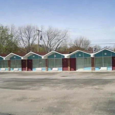 Gray Plaza Motel West Frankfort-3