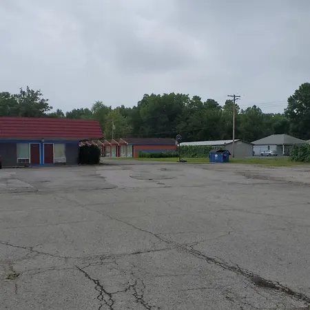 Gray Plaza Motel West Frankfort-2