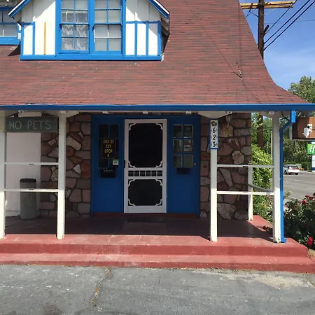 Townhouse Motel-2
