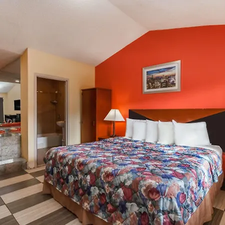 Travelodge By Wyndham Jersey City-3
