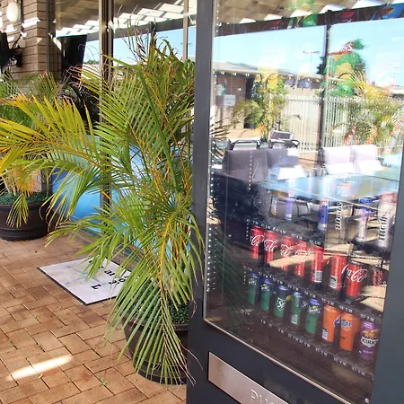 Carnarvon Motel-2