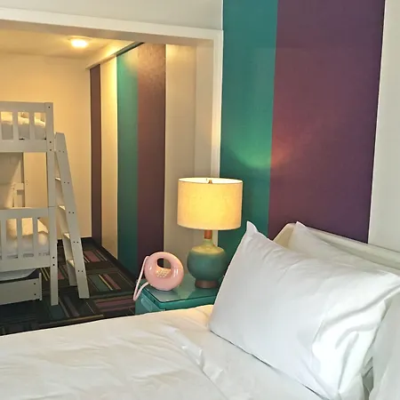 Hotel Zed Kelowna-2