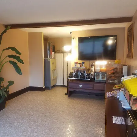 Passion Play Road Inn - Formerly Statue Road Inn-2