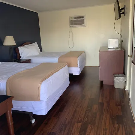 Sunset Inn (Adults Only)-2