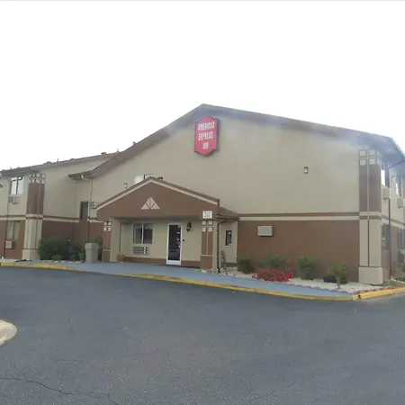 Americas Express Inn Rocky Mount-2