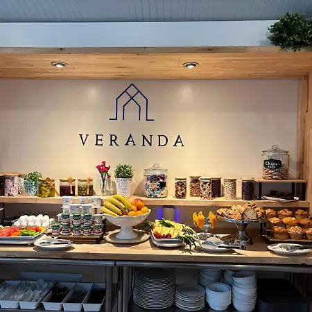 Cape Cod Veranda-3