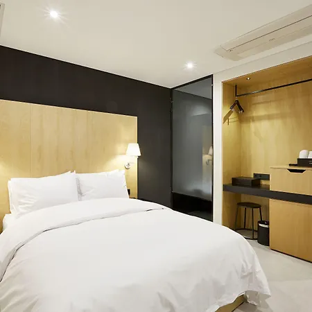 Hotel The Artist Yeoksam-2