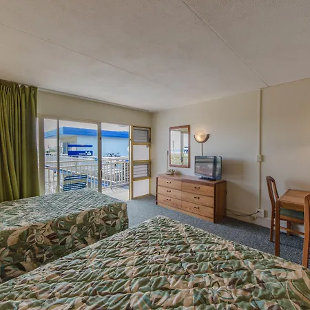 Attache Motel-2