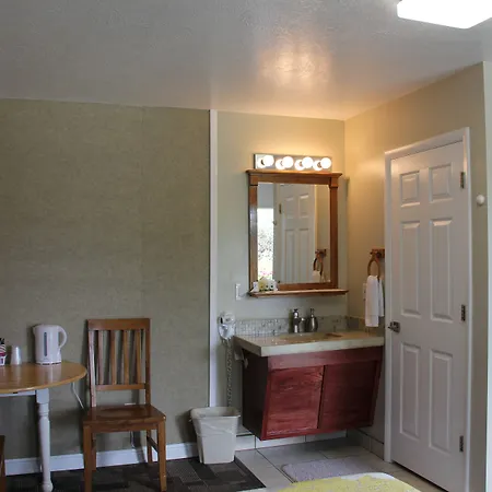 Bybee'S Steppingstone Motel-3