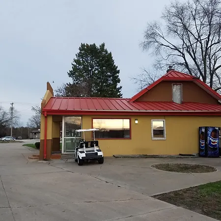 Budget Inn - Keokuk-2