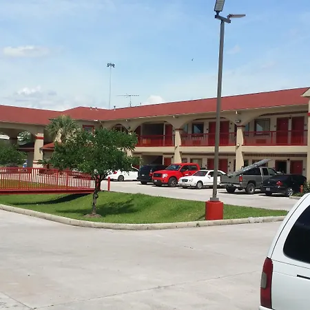 Americas Best Value Inn & Suites Houston Ne-2
