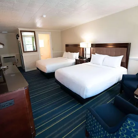 Days Inn By Wyndham Bar Harbor-2