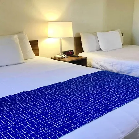 Travelodge By Wyndham Three Forks-3