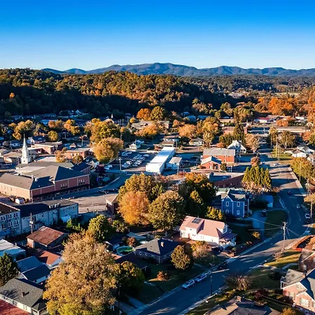 Budget Inn Top Of Ellijay-2