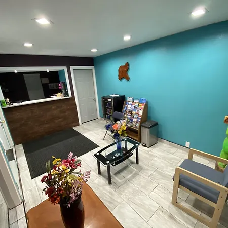 Budget Inn-3