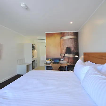 The Griff Motel-3