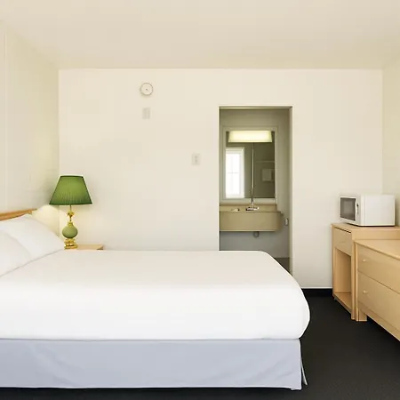 Silver Crest Lodge-3