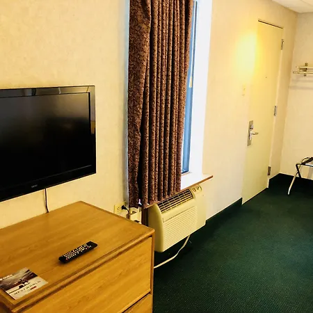 Hampton Inn-3