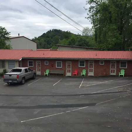 Phillips Historic Motel & Cottages-2