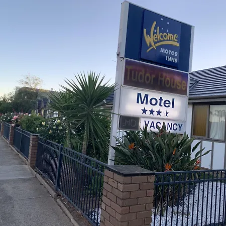 Shepparton Motor Inn Tudor House Motel-3