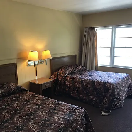 Crest Motel-3