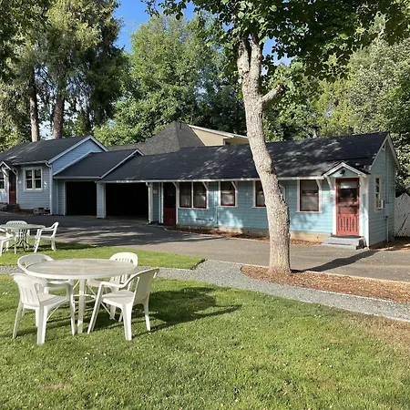 Piety Hill Cottages-2