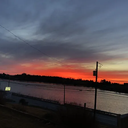 Novastar Motel On The Lake-3