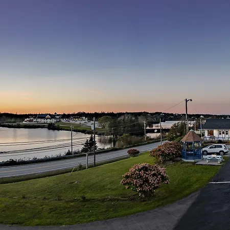 Novastar Motel On The Lake-2