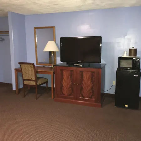 Amerivu Inn And Suites Wolcott-3