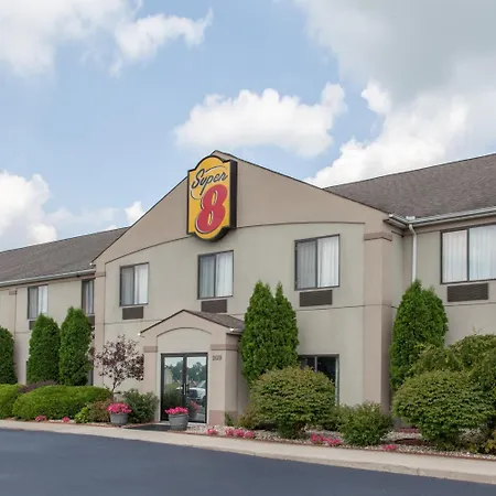 Super 8 By Wyndham Goshen-2