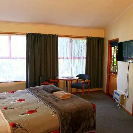 Queenstown Holiday Park Creeksyde-3