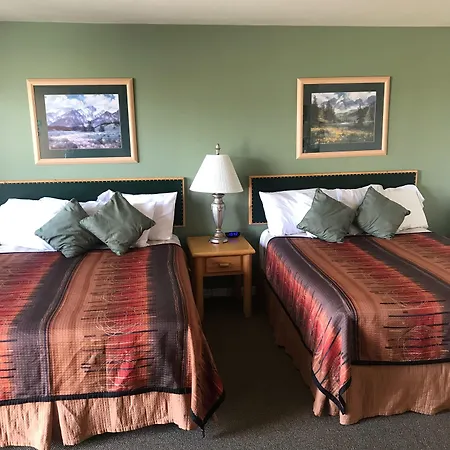 Green Gables Inn-2