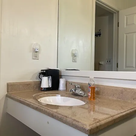 Park Lake Motel-2