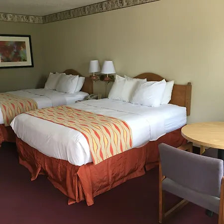 Spinning Wheel Inn-3