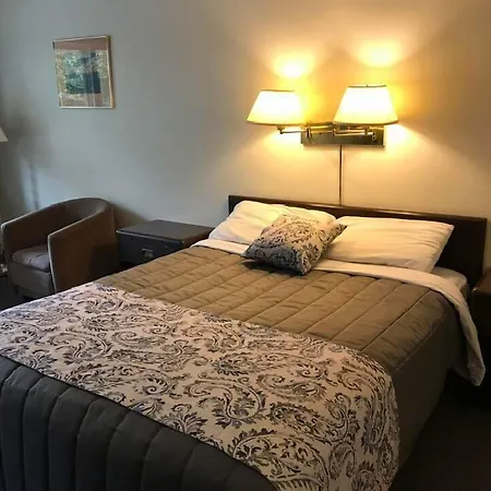 Coastal Inn - Kingfisher-3