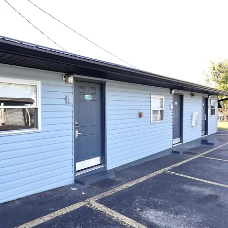 Hillsboro Inn & Suites-2