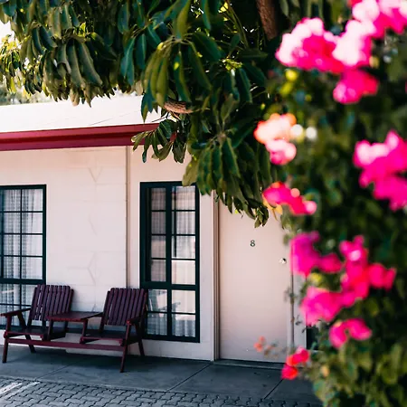 Motel Poinsettia-3