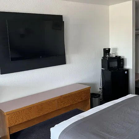 Harbor Inn-2