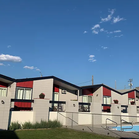 Destination Inn Cache Creek-2