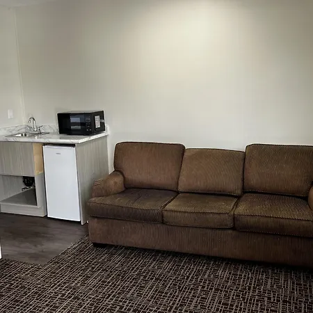 Super 8 By Wyndham Penticton-2
