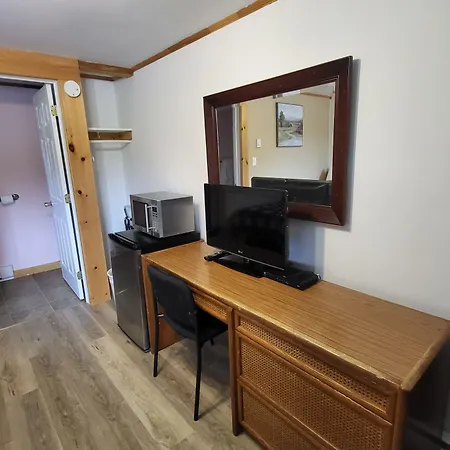 Scoodic Motel-3