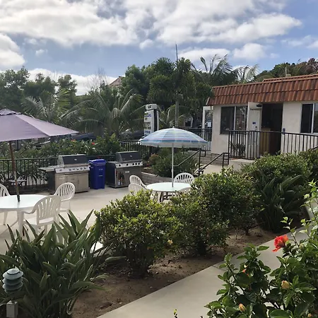 Moonlight Beach Motel-3