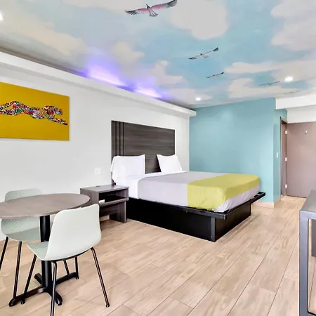 Exclusivo Inn And Suites-3