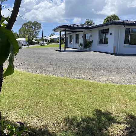 The Seaview Tavern Motel-2