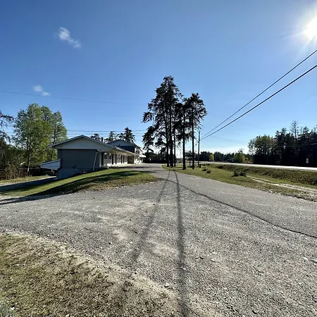 Pine Ridge Motel-3