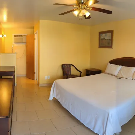Canadian Inn-2