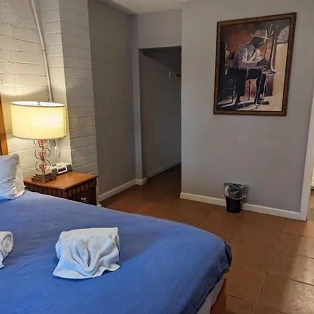 Ingles Motel-2