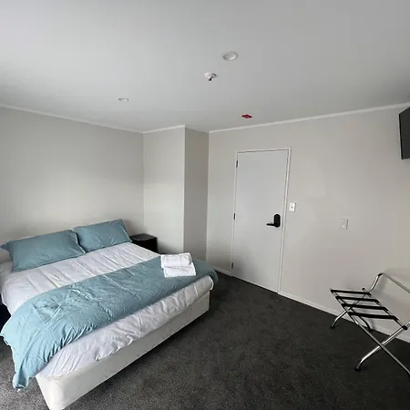 Stag Park Accommodation-3