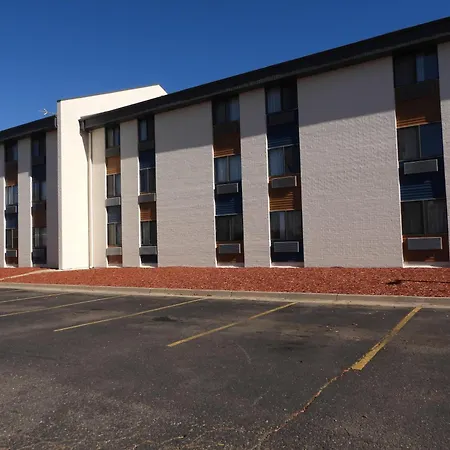 Super 8 By Wyndham Westminster Denver North-3